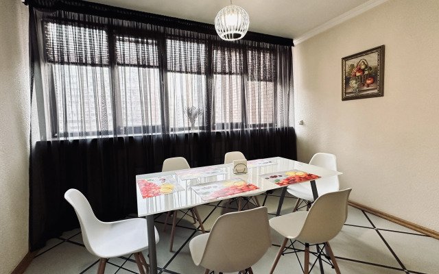 Квартира Уютная трехкомнатная квартира