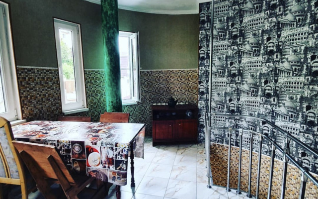 Na Vinogradnoy 134 Guest House