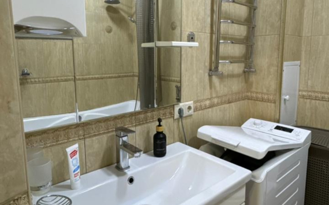 V Tsentre Goroda Flat