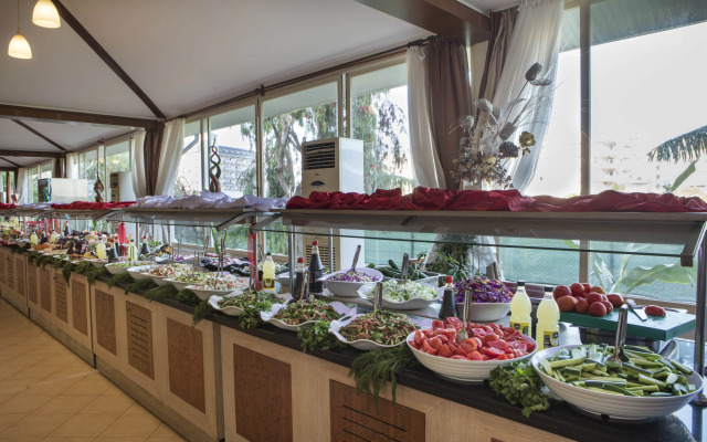 Курортный отель Aydinbey Gold Dreams - Ultra All Inclusive