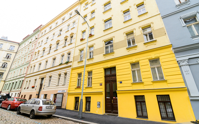 Апартаменты Lower Ground Floor Prague