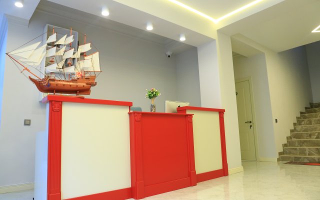 Отель Адмирал