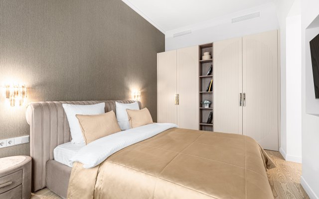 Grand Royal Residences Apartment Complex