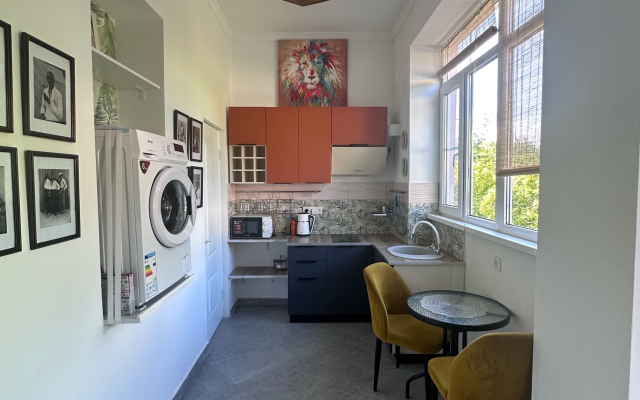 U Morya v Abkhazii Flat