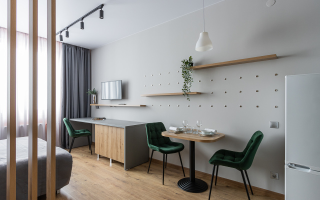 U Metro Avtovo Apartments