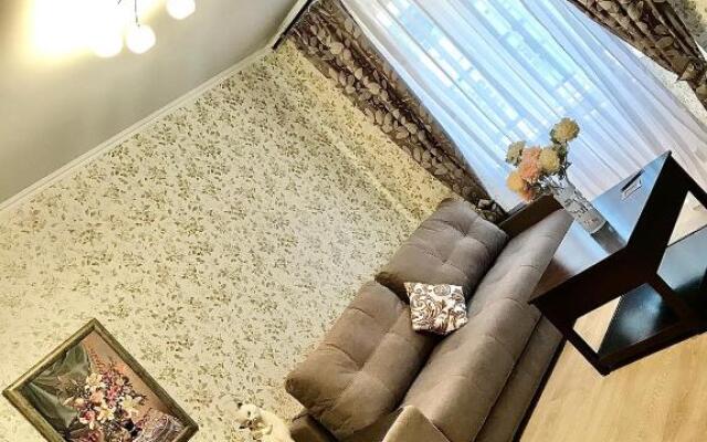 V Tsentre Zelenogradske Flat