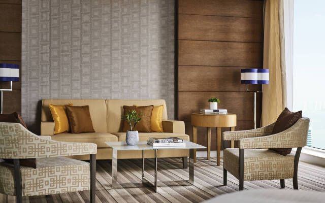 Pullman Doha West Bay