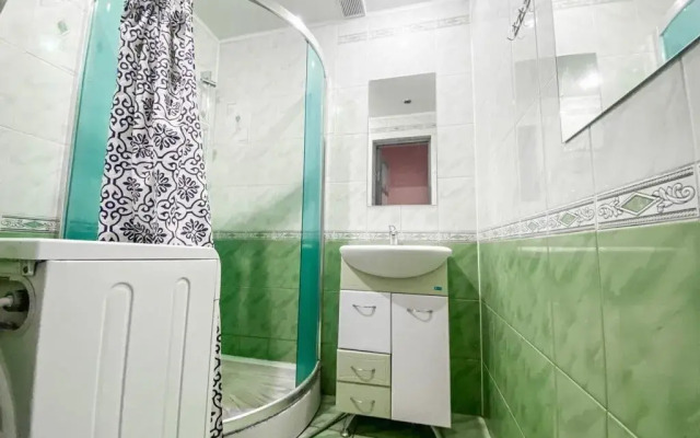 Na Bulvare Ibragimova, 35/1 Flat