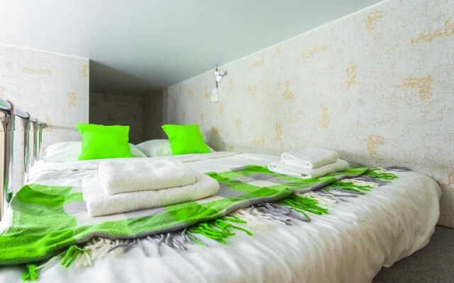 Апартаменты Гости Любят у площади Восстания