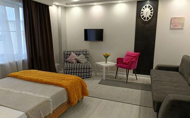 Квартира на Молодёжном Проспекте 6