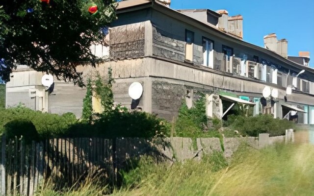 Dvuhkomnatnaya na Kovalyova 4 Apartments