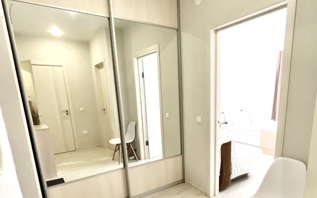 Апартаменты Светлые на Фомушина с Видом на Парк