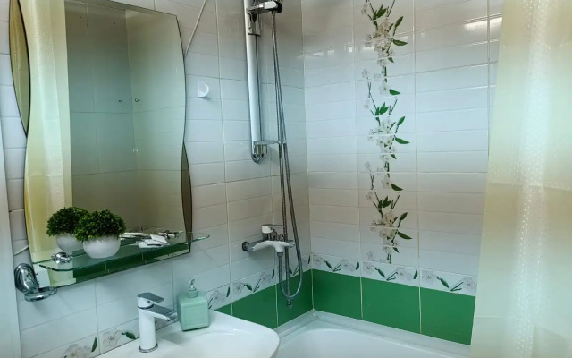 V Centre Norilska Flat