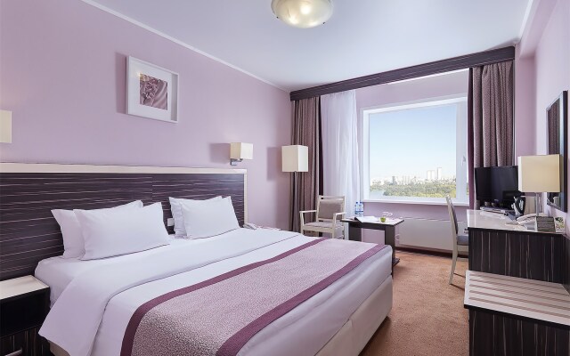 Aristokrat Oficial'nyj partnyor Otelya «Del'ta» Izmajlovo Hotel