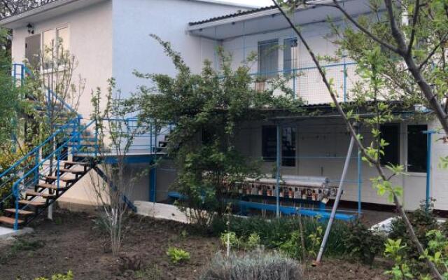 Na Samburova Guest House