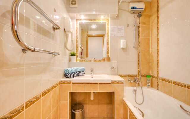 Апартаменты с 2 спальнями Oрехово (Дом у Парка)