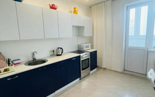 Na Vrubelya 15 Flat