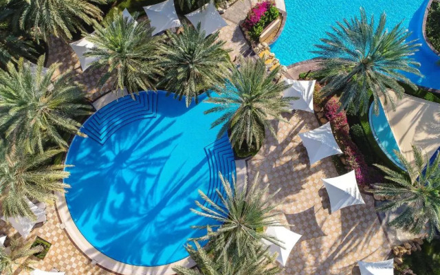 Курортный отель Shangri-La Barr Al Jissah