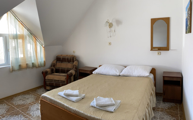Zolotyie Peski Mini-Hotel