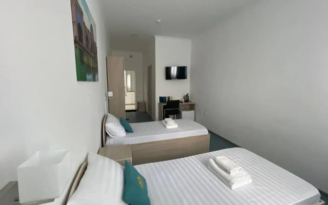 Apec Hotel
