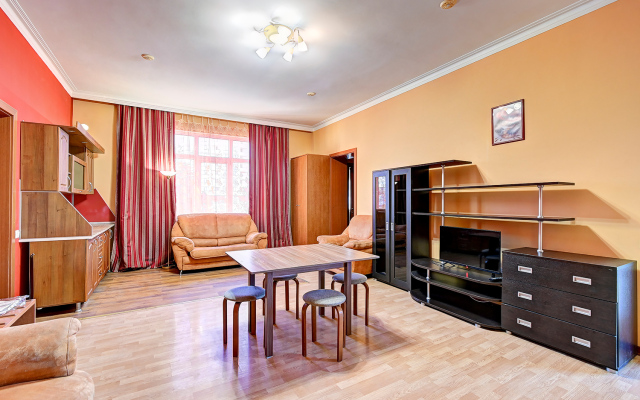 Azaliya Yanais Hotel