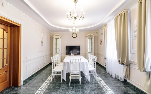 Dom S Basseinami I Zalom Anstar House Kapustino Chastny i Dom
