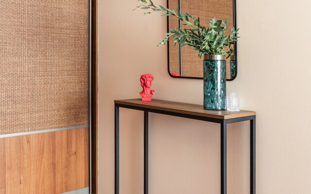 Квартира Трехкомнатная рядом с Белорусским Вокзалом