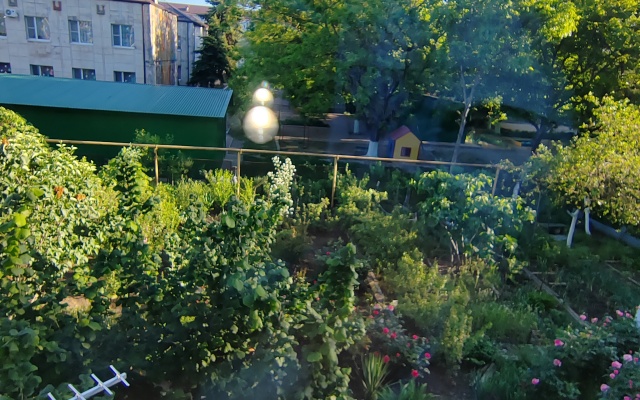 Квартира 2-х комнатная на Жукова 6