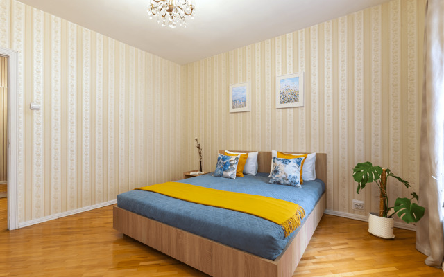 Квартира двухкомнатная у Русского музея