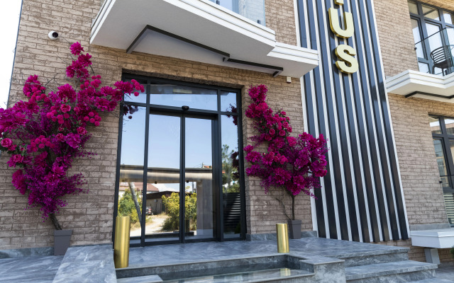 Hotel Lotos
