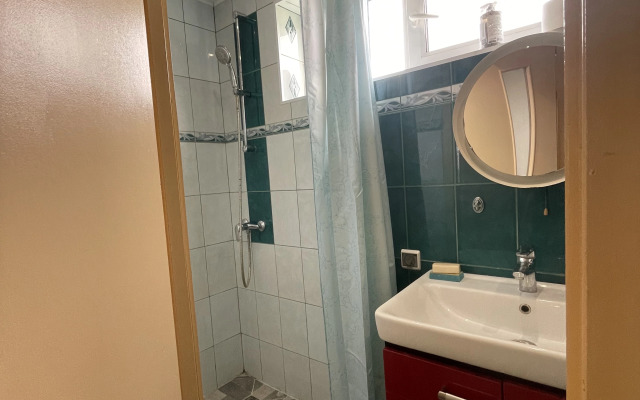 Частный дом 2-х комнатный коттедж