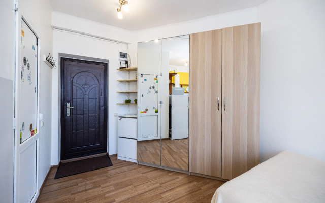 Studiya Na Zaschitnikov Kavkaza Flat