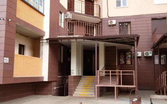 STUDIYa KOMFORT R-N Molodyozhnyij Apartments