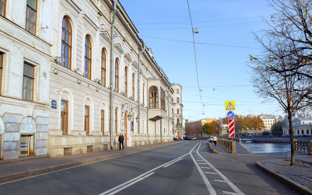 Апартаменты на Караванной