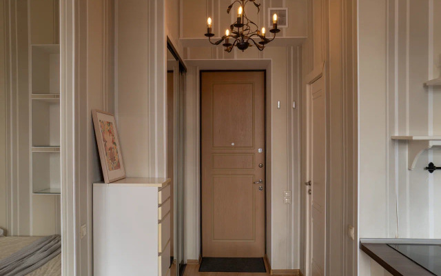 Stilnaya Na Bronnoy U Patriarshikh Prudov Flat