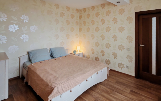 VolgaApart 2-х комнатная квартира