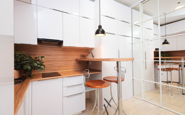 Апартаменты ApartHause рядом с Гринвичем и Плотинкой