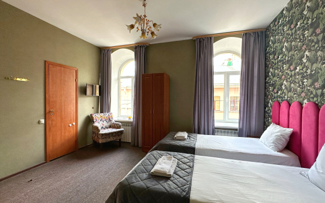 Меблированные комнаты Laika на Грибоедова