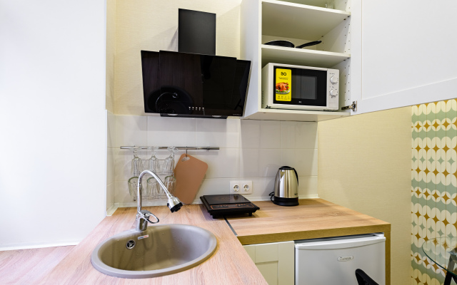 Saperniy Pereulok 9-A Apartments