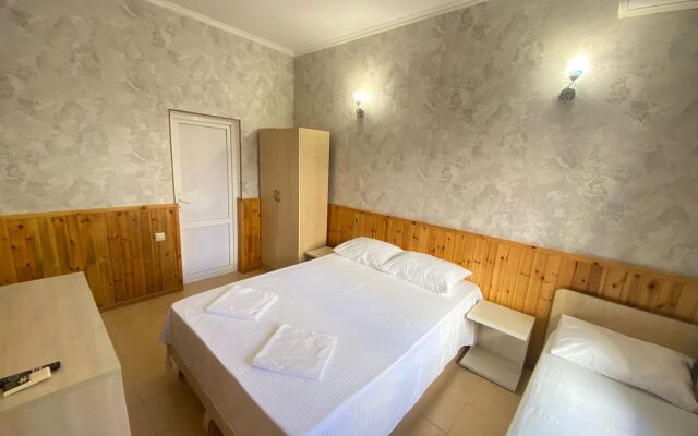 Guest House Solnechny