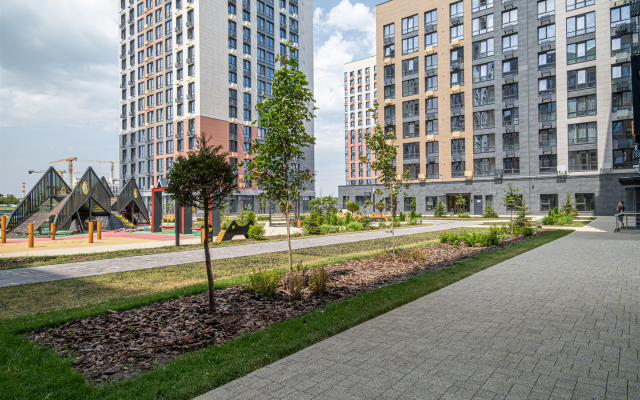 V Nezhnykh Tonakh Flat