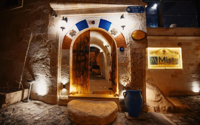 Misty Cave Hotel