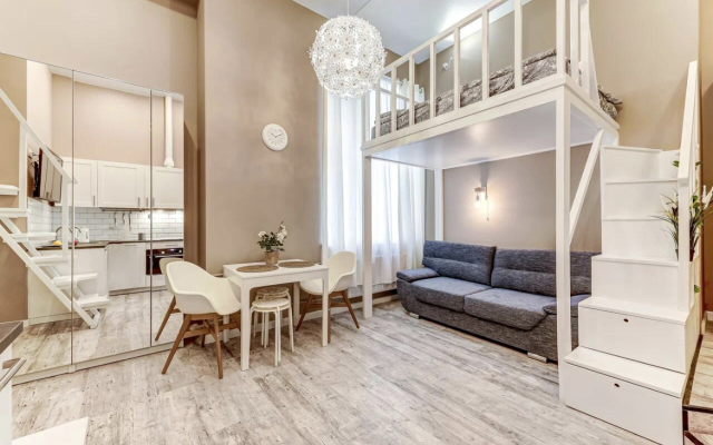 Апартаменты SweetHome на Мойке 40