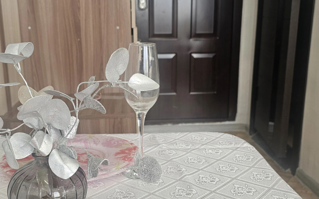 Uyutnaya Studiya Dlya Dvoikh Flat