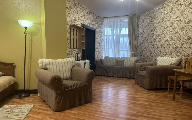 Podlemore Hotel