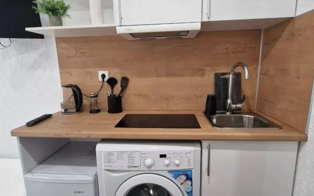 Квартира Уютная студия у метро «Выборгская»