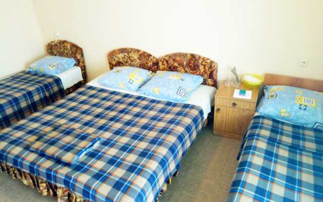 Aura Guest House
