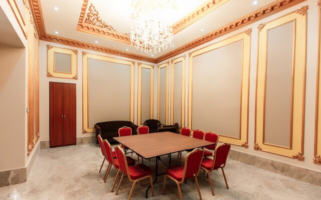 Astrakhanskaya