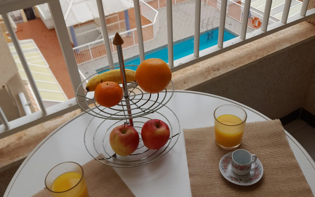 Ispaniya Uyutnaya Kvartira 200m ot Morya Apartments