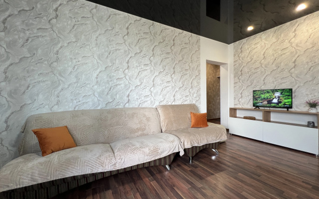 Yevro 2-kom Borsoyeva 77-36 Kakdoma Viaduk Ulan-Ude Flat